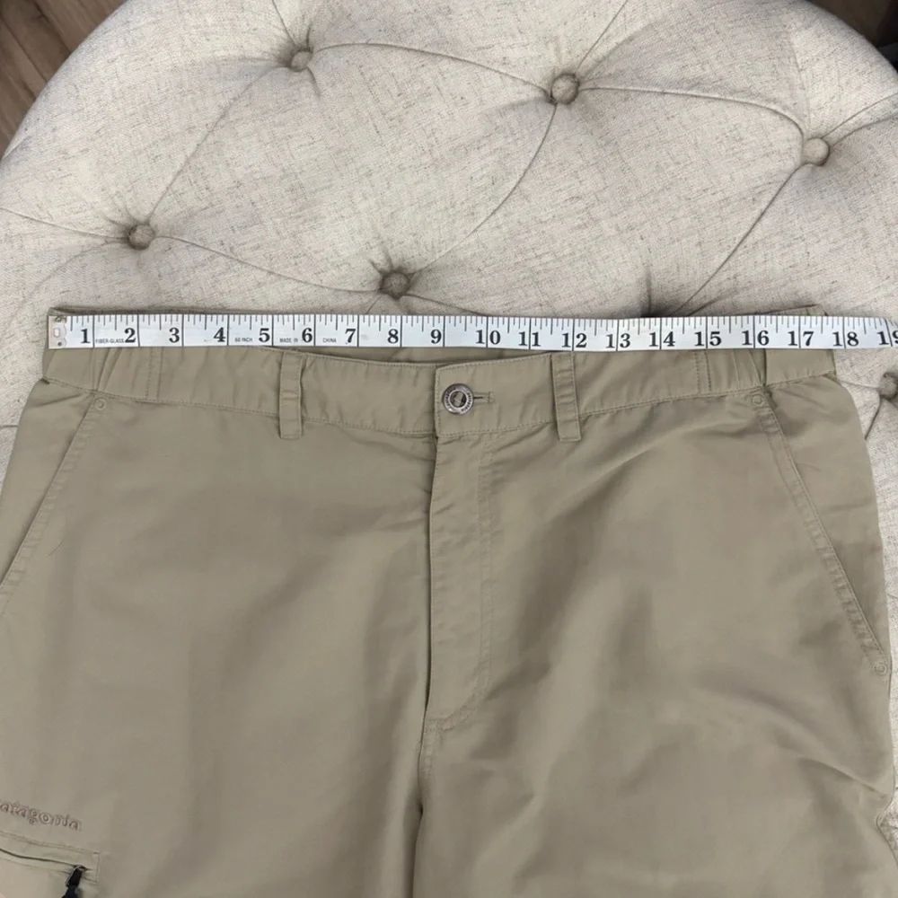 Patagonia Men's Pants Size Large - Picture 4 of 5